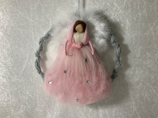 Handgemachter Engel aus Merinowolle als Prinzessin