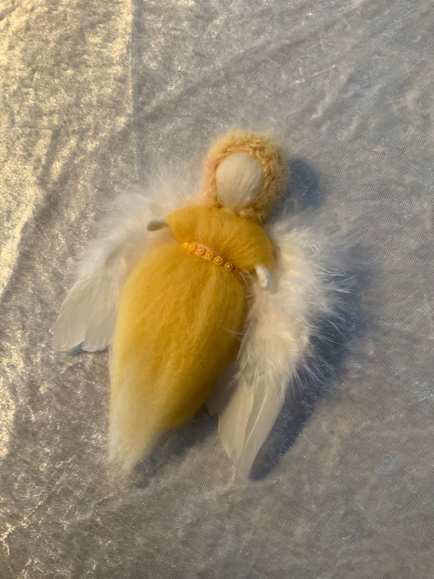Schutzengel Handgemacht in Gelb