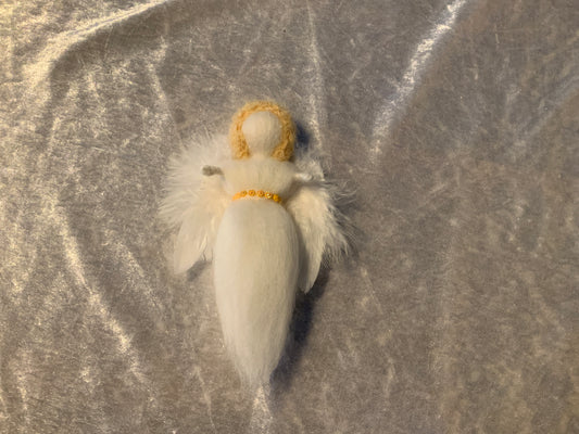 Schutzengel Handgemacht in Weiß