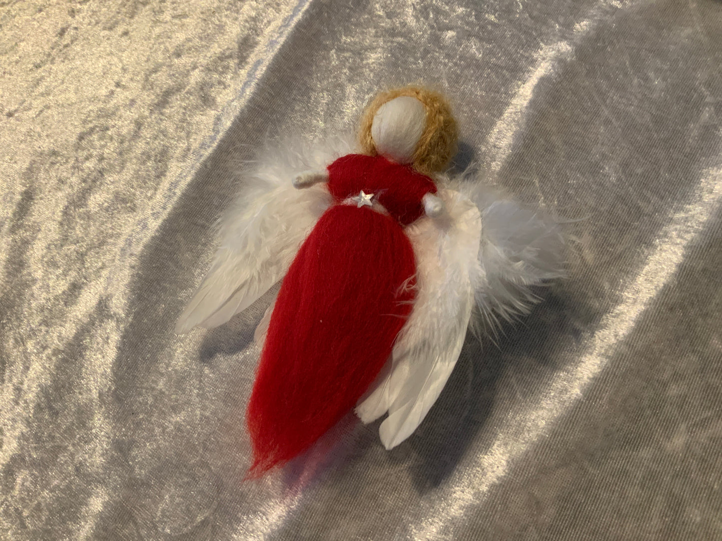 Schutzengel Handgemacht in Rot