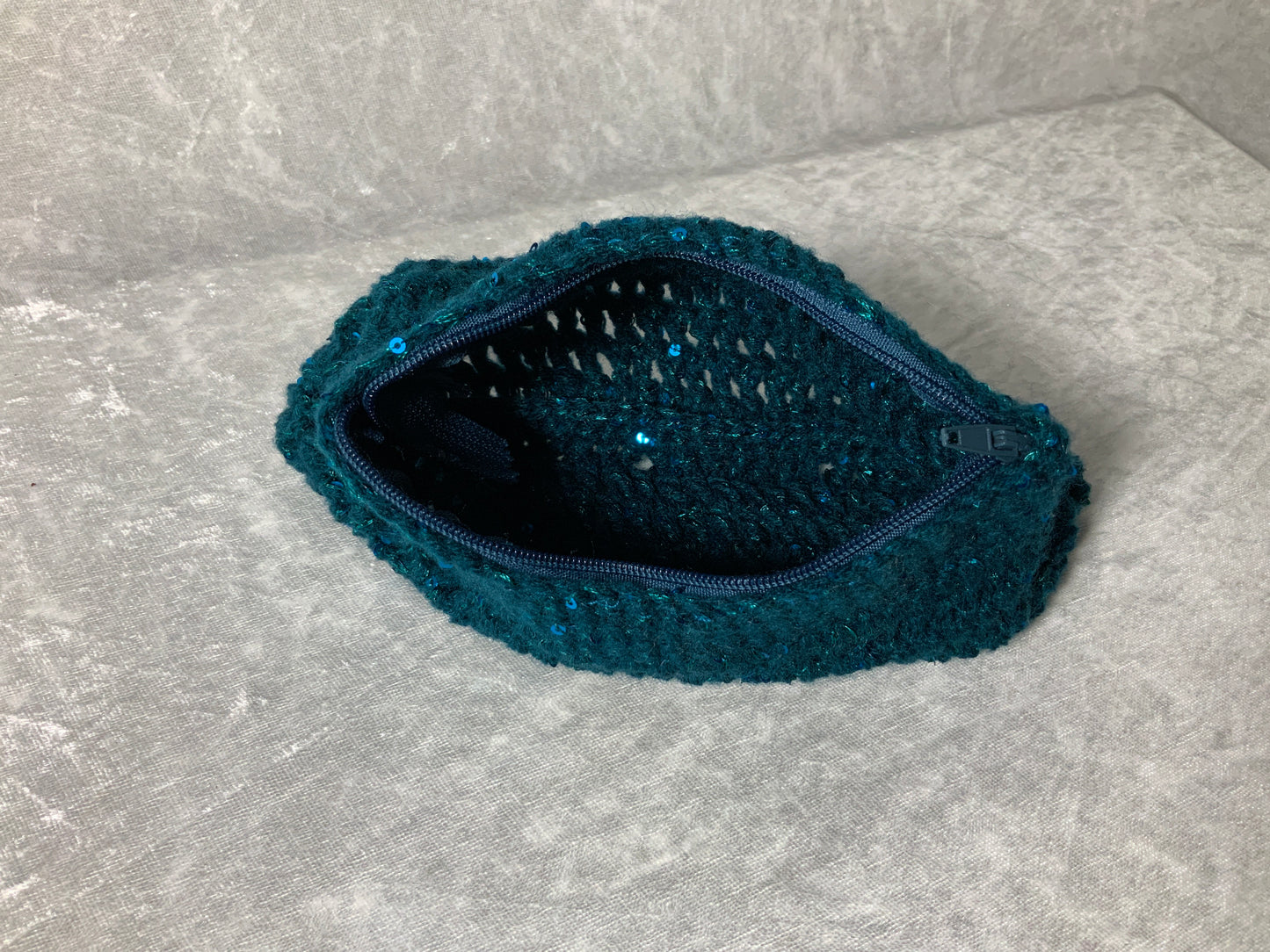 Handgemachte Kosmetiktasche mit leichtem Glitzer