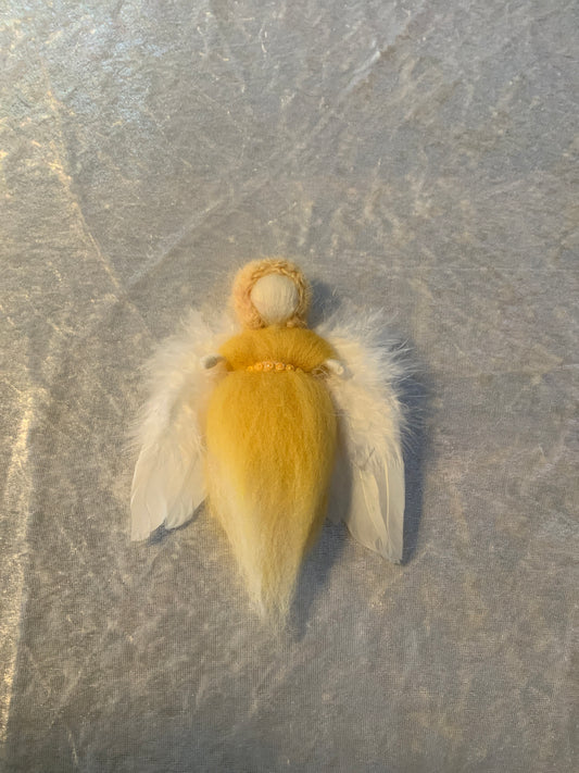 Schutzengel Handgemacht in Gelb