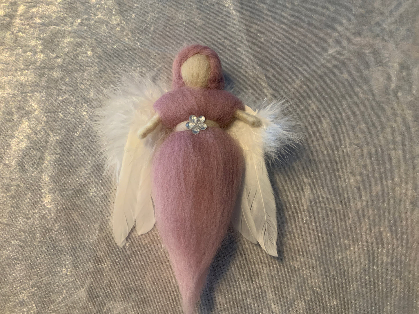 Schutzengel Handgemacht in Flieder