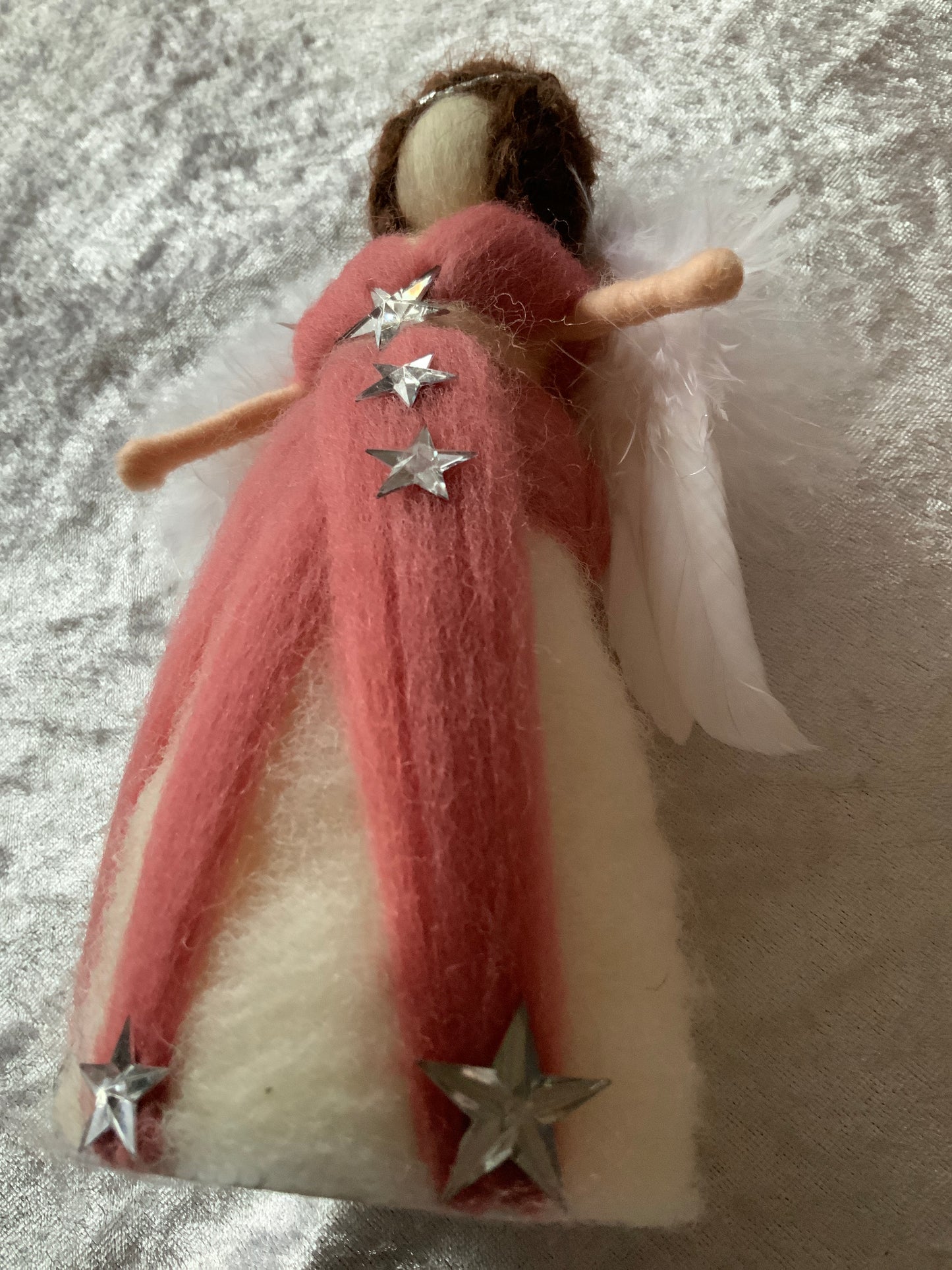 Rosa Farbener Engel aus Merinowolle Handgemacht