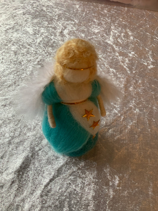 Engel stehend aus Zauberwolle in Türkis